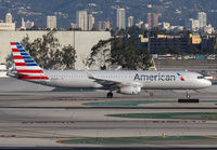 AMERICAN_A321_N133AN_LAX_1115_JP_small.jpg