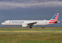 AMERICAN_A321_N152UW_DEN_0619_JP_small.jpg