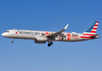 AMERICAN_A321_N162AA_LAS_1122_JP_small.jpg