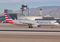 AMERICAN_A321_N900UW_LAS_1117_JP_small.jpg