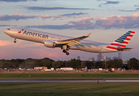 AMERICAN_A330-300_N271AY_CLT_0617A_4_JP_small.jpg