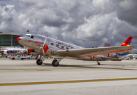 AMERICAN_DC3_NC17334_MIA_0611ZD_JP_small1.jpg