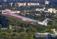 AMERICAN_MD80_N251AA_MIA_0103_JP_small1.jpg