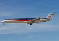 AMERICAN_MD80_N7540A_LAS_1010_JP_small.jpg