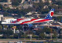 AMERICAWEST_757-200_N905AW_LAX_1204_JP_small1.jpg