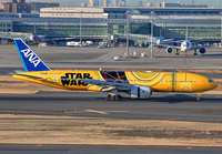 ANA_777-200_JA743A_HND_0119_2_JP_small.jpg