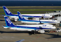 ANA_HND_1011U_JP_small.jpg