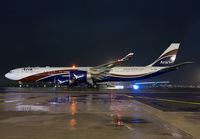 ARIK_A340-500_CS-TFW_JFK_0410B_JP_small.jpg