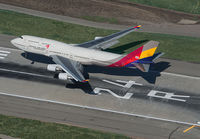 ASIANA_747-400_HL7418_LAX_1113J_JP_small.jpg