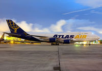 ATLASAIR_747-400F_N459MC_MIA_1012B_JP_small.jpg