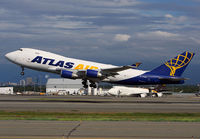 ATLASAIR_747-400_N499MC_ANC_0813H_JP_small.jpg