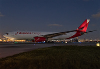 AVIANCACARGO_A330-200F_N332QT_MIA_0217_1_JP_small.jpg