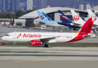 AVIANCA_A320_N490TA_LAX_Q1221_JP_small.jpg