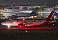 AVIANCA_A320_N763AV_LAX_1123_JP_small.jpg