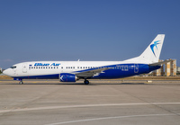 BLUEAIR_737-400_YR-BAS_AYT_0819_JP_small.jpg