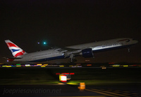 BRITISHAIRWAYS_777-300_G-STBO_JFK_0713_JP_small~1.jpg