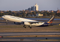 BRUSSELSAIRLINESL_A330-300_OO-SFE_JFK_0919__1_JP_small.jpg