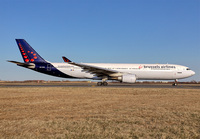 BRUSSELSAIRLINES_A330-300_OO-SFM_JFK_0413_JP_small1.jpg