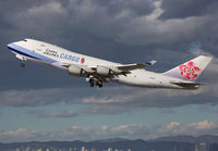 CHINAAIRLINESCARGO_747-400F_B-18708_LAX_1112B_JP_small.jpg