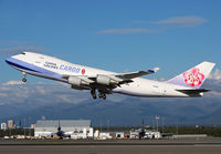 CHINAAIRLINESCARGO_747-400_B-18718_ANC_0813D_JP_small.jpg