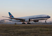 CHINASOUTHERN_777-200_B-2058_LAX_0912C_JP_small.jpg