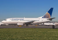 CONTINENTAL_737-500_N17627_EWR_1203_JP_small1.jpg