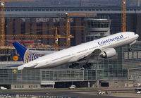 CONTINENTAL_777-200_N78013_FRA_0910B_JP_small.jpg