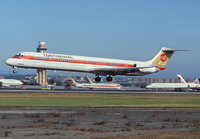 CONTINENTAL_MD80_N72829_EWR_0994B_JP__MAIN_small.jpg