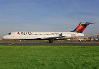 DELTA_717_N990AT_EWR_414_JP_small.jpg