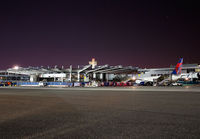 DELTA_737-800_JFK_0913_JP_small.jpg