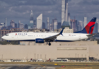 DELTA_737-900_N844DN_JFK_0919_JP_small.jpg