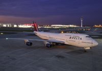 DELTA_747-400_N661US_ATL_0416_47_JP_small.jpg