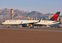 DELTA_757-200_N536US_LAS_0417_3_JP_small.jpg