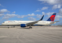 DELTA_757-200_N6714Q_FLL_0120_JP_small.jpg