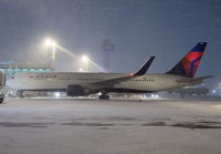 Filename=DELTA_767-300_N177DZ_JFK_0115_jP_small.jpg
Filesize=275KiB
Dimensions=1299x903
Date added=Apr 28, 2016 DELTA_767-300_N177DZ_JFK_0115_jP_small.jpg