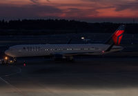 Filename=DELTA_767-300_N195DN_NRT_0117_1_JP_small.jpg
Filesize=140KiB
Dimensions=1299x903
Date added=Feb 08, 2017 DELTA_767-300_N195DN_NRT_0117_1_JP_small.jpg
