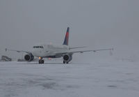 DELTA_A319_N338NB_JFK_0115_JP_small.jpg