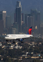 DELTA_A319_N370NB_LAX_1113_JP_small1.jpg