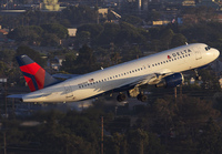 DELTA_A320_N365NW_LAX_0616_10_JP_small.jpg