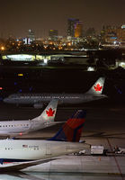 DELTA_AIRCANADA_FLL_0113D_JP_small.jpg