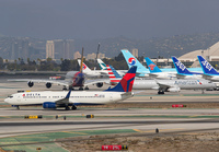 DELTA_AMERICAN_ASIAN_LAX_1117_JP_small.jpg