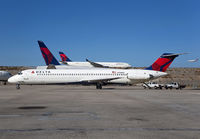 DELTA_DC9-50_N766NC_ATL_1013B_JP_small.jpg