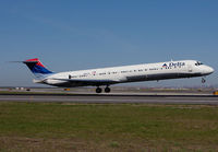 DELTA_MD80_N961DL_JFK_0410_JP_small.jpg