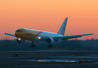 DHL_767-300F_JFK_0213_JP_small.jpg