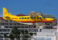 DHL_CARAVAN_N910HL_SXM_0114F_JP_small.jpg