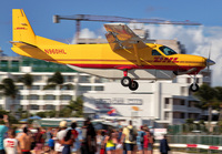 DHL_CARAVAN_N960HL_SXM_1218_19_JP_smallUPLOADED.jpg