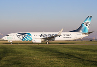 EGYPTAIR_737-800_SU-GEI_AMS_1118_1_JP_small.jpg