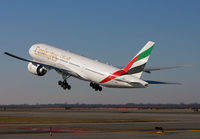 EMIRATES_777-200_A6-EWB_JFK_1109E_JP_small.jpg