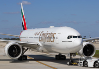 EMIRATES_777LR_A6-EWE_FLL_0217_5_JP_small.jpg