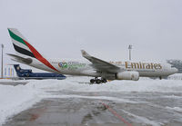 EMIRATES_A330_A6-EAG_MUC_0306C_JP_small.jpg